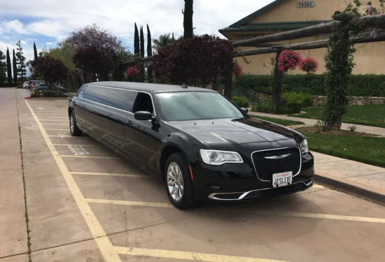 Chrysler 300 stretch limo